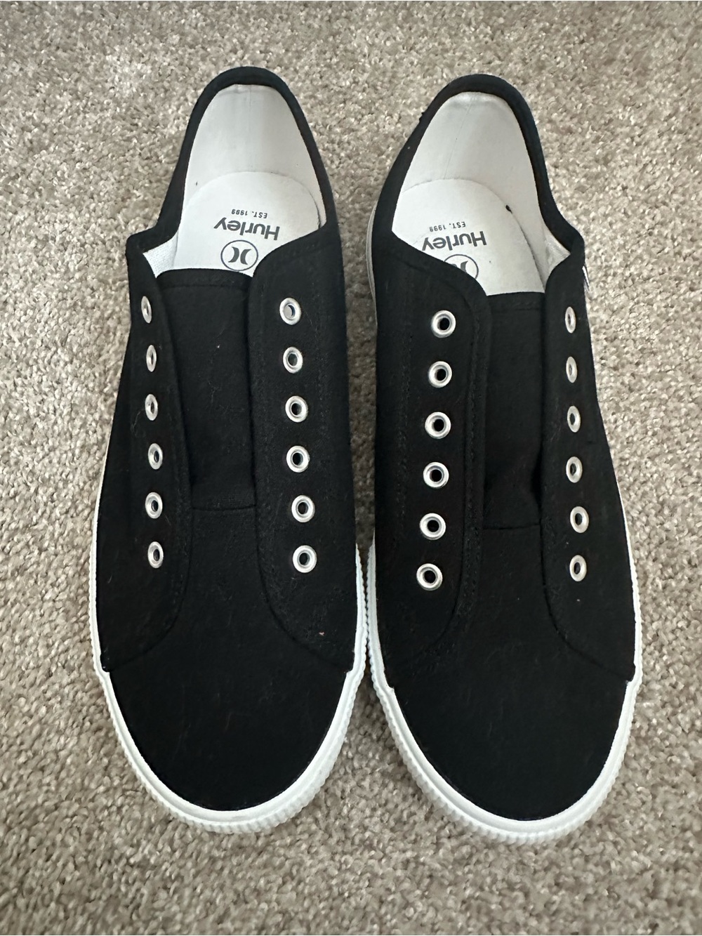 Hurley Black Slip On Sneakers Women’s Size 10 Laceless Canvas Shoes